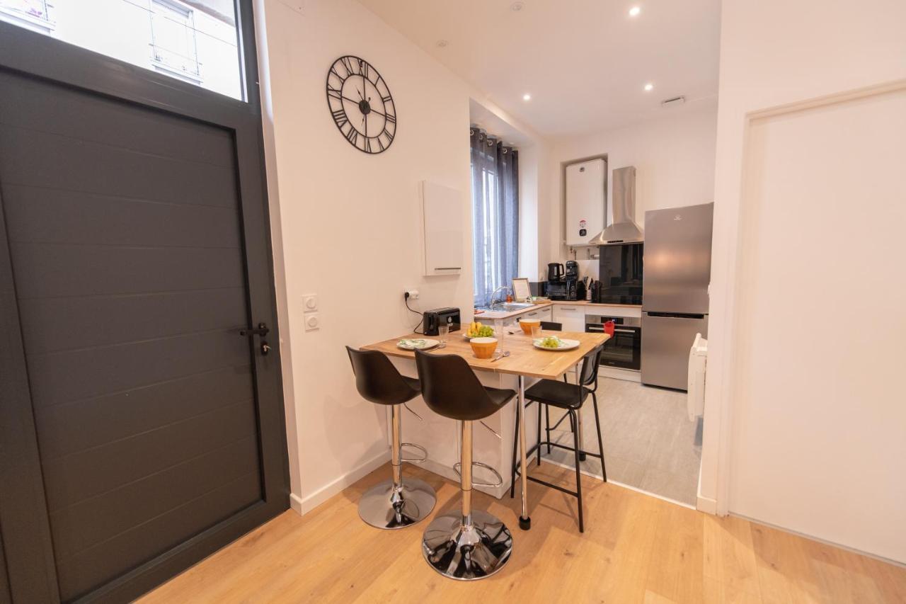 Kasa Loft Centre 2 - Wifi Et Tv - Confortable Et Stationnement Gratuit A Proximite Saint-Etienne  Buitenkant foto