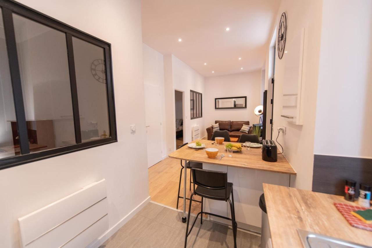 Kasa Loft Centre 2 - Wifi Et Tv - Confortable Et Stationnement Gratuit A Proximite Saint-Etienne  Buitenkant foto