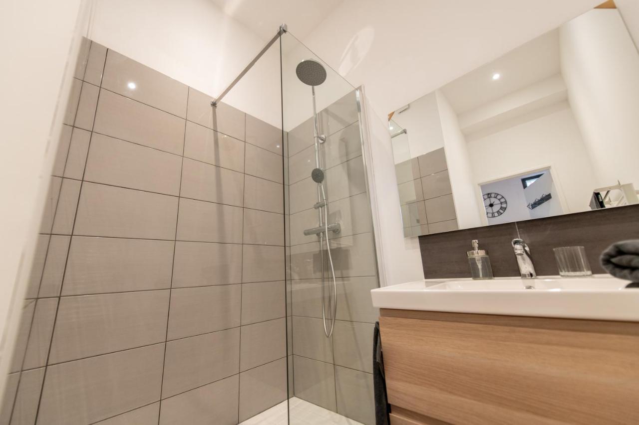 Kasa Loft Centre 2 - Wifi Et Tv - Confortable Et Stationnement Gratuit A Proximite Saint-Etienne  Buitenkant foto
