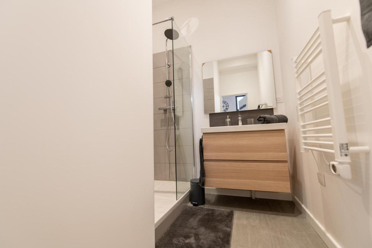 Kasa Loft Centre 2 - Wifi Et Tv - Confortable Et Stationnement Gratuit A Proximite Saint-Etienne  Buitenkant foto