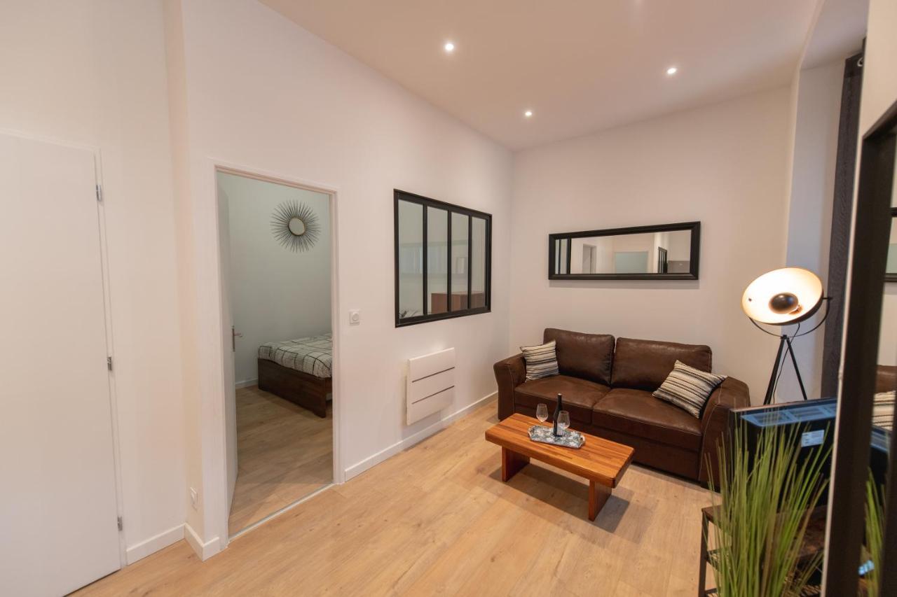 Kasa Loft Centre 2 - Wifi Et Tv - Confortable Et Stationnement Gratuit A Proximite Saint-Etienne  Buitenkant foto